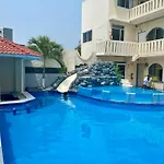Hotel Playa de Oro
