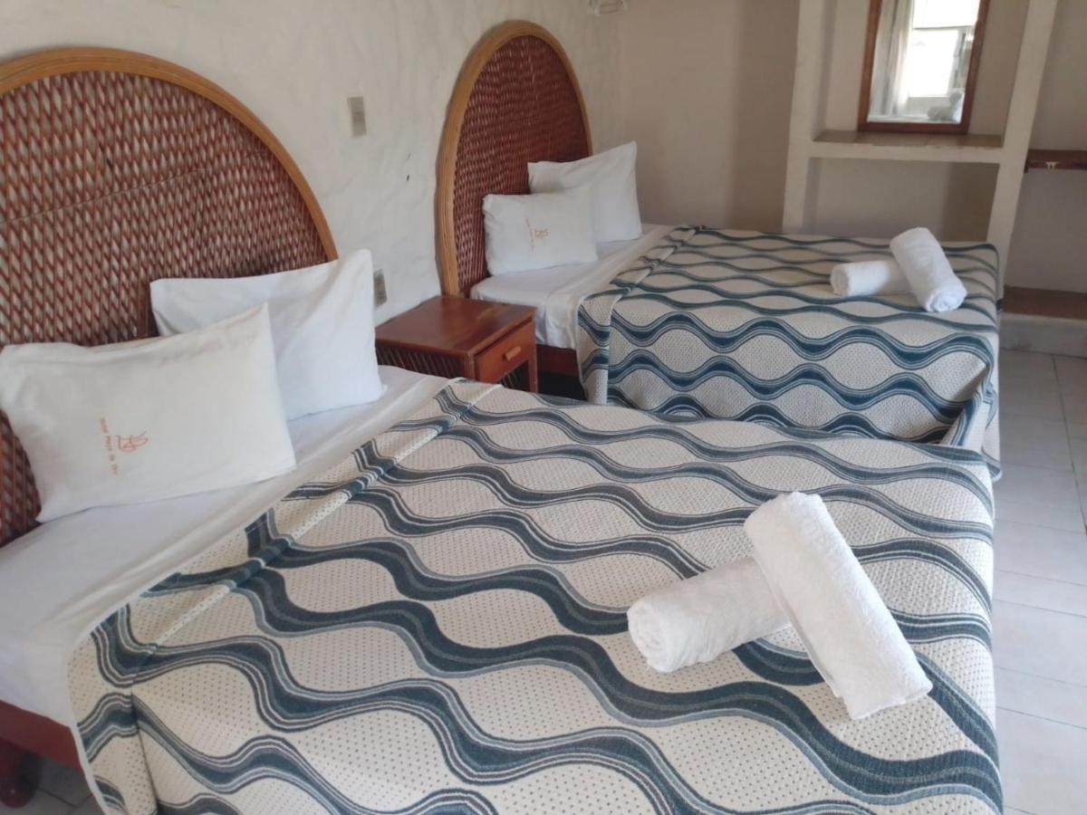 Playa De Oro Hotel