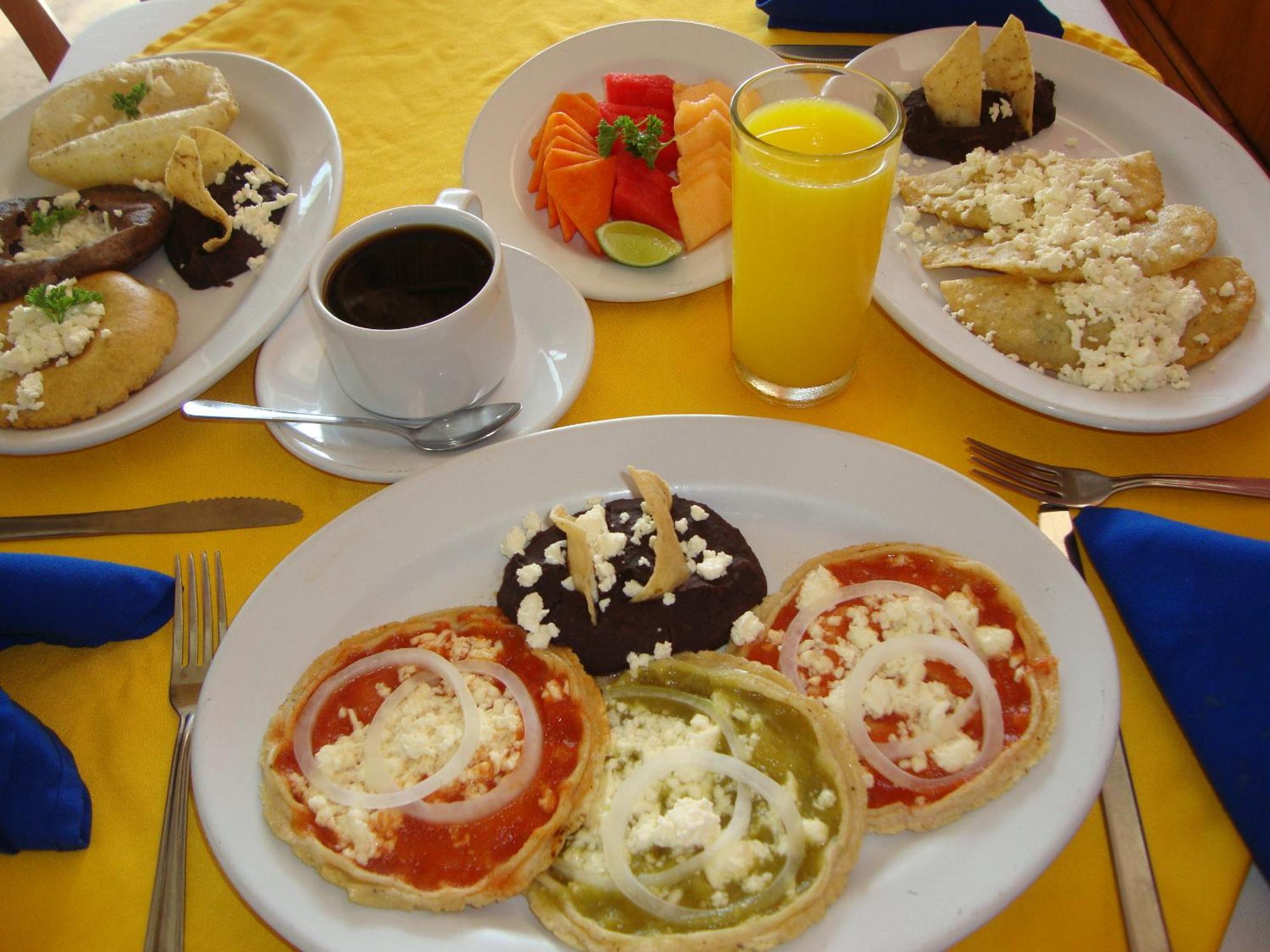 Hotel Playa De Oro